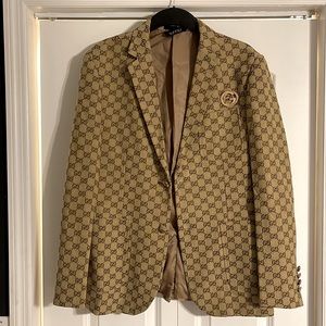 Gucci suit